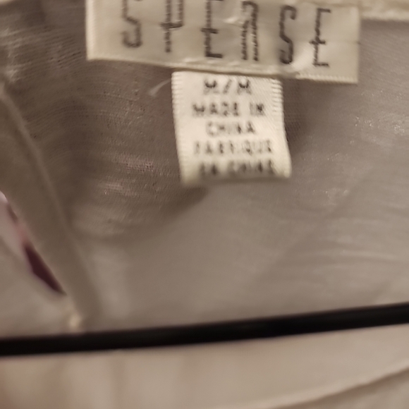 Spense Top - Picture 6 of 6